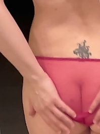 MILF Butt in Fancy Lingerie - 14 Pics