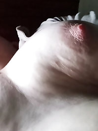 Huren Euter festgehalten  - 7 Pics