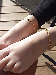 A glimpse of my breasts and buttocks