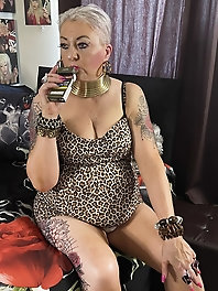 YOUR MOM SHIRLEY  - 124 Pics