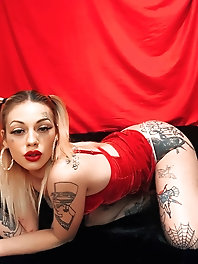 Businesswomen are showing their hot curves