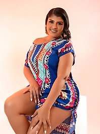 Dressed to undressed from OlderWomanFun