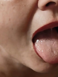 MILF Blowjob Cum in Mouth
